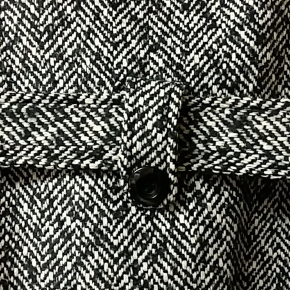 Coat with hood size M 8-10 black white with belt - Picture 5 of 6